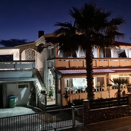 With A Balcony And Sea View - Santek Lägenhet Vir